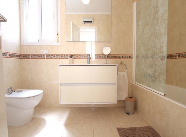 Resale - Townhouse - Ciudad Quesada - Dona Pepa