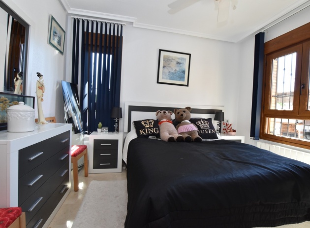 Resale - Villa - Algorfa - La Finca Golf Resort