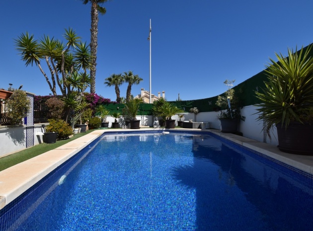 Resale - Villa - Algorfa - La Finca Golf Resort