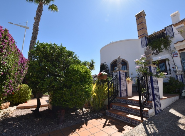 Resale - Villa - Algorfa - La Finca Golf Resort