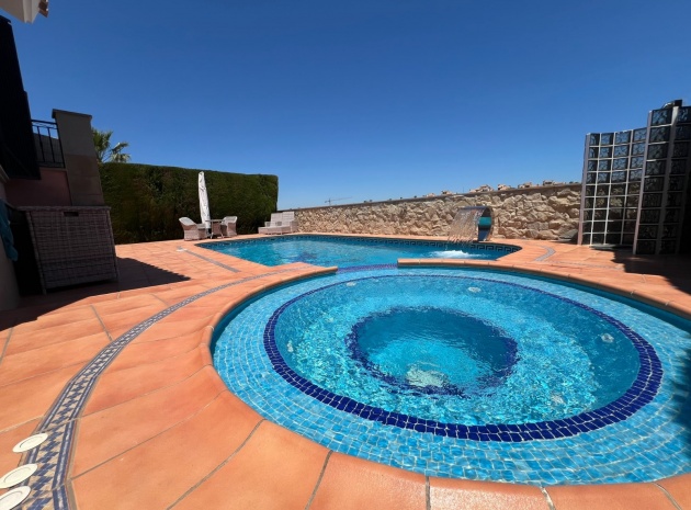 Resale - Villa - Algorfa - La Finca Golf Resort