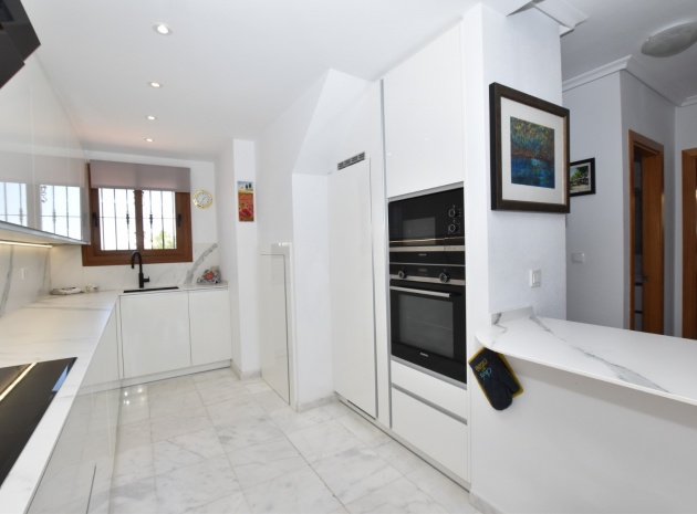 Resale - Villa - Algorfa - La Finca Golf Resort