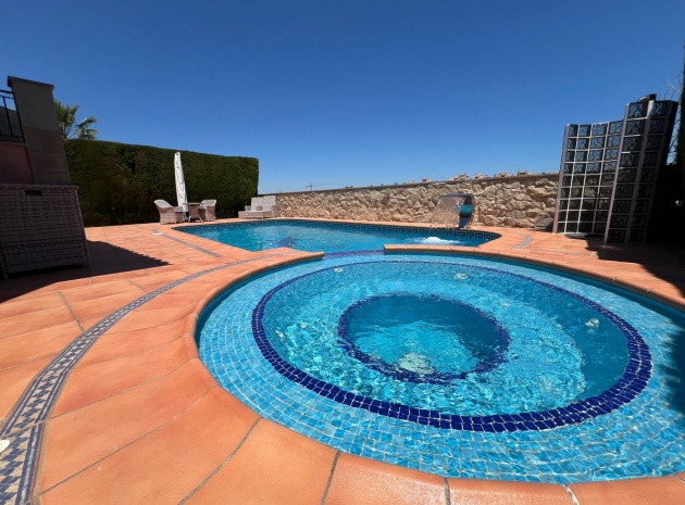 Resale - Villa - Algorfa - La Finca Golf Resort
