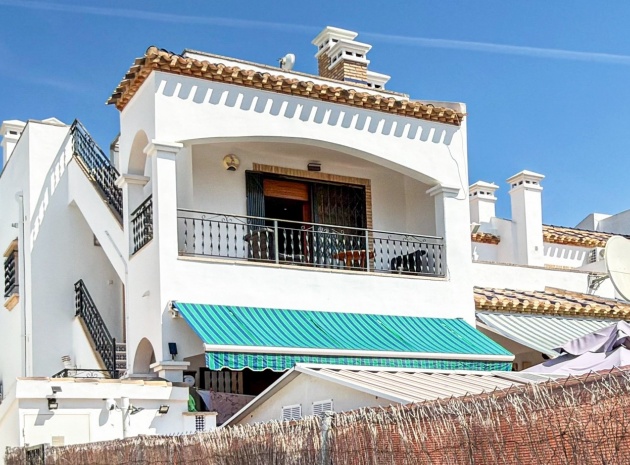 Resale - Apartment - Villamartin