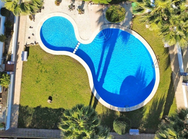 Resale - Apartment - Villamartin