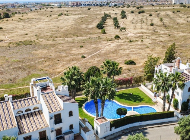Resale - Apartment - Villamartin