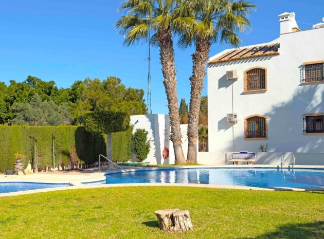 Resale - Apartment - Villamartin