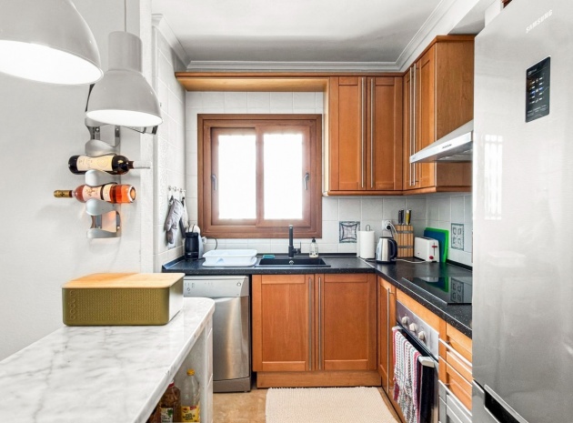 Resale - Apartment - Villamartin