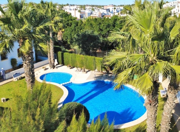 Resale - Apartment - Villamartin