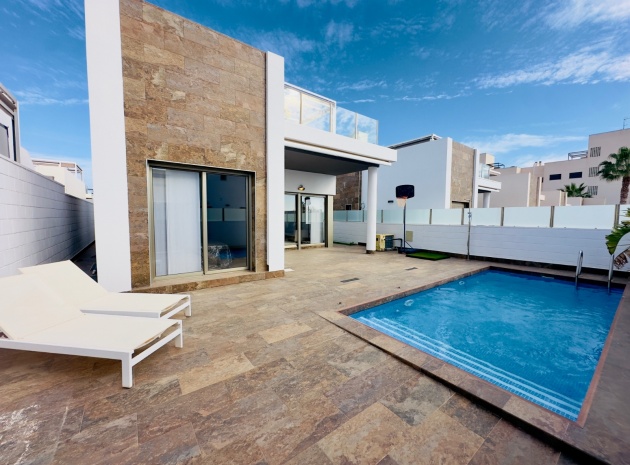 Resale - Villa - Villamartin - Los Dolses