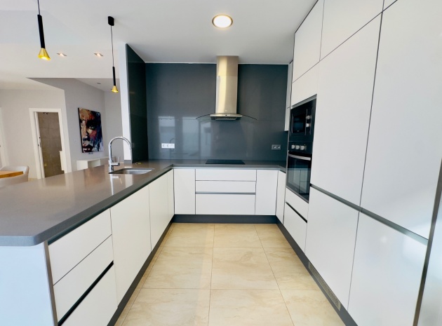 Resale - Villa - Villamartin - Los Dolses