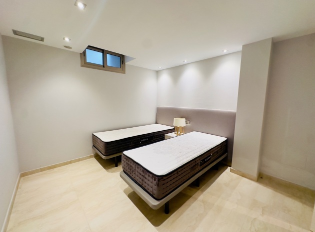 Resale - Villa - Villamartin - Los Dolses