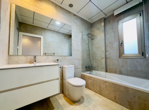 Resale - Villa - Villamartin - Los Dolses