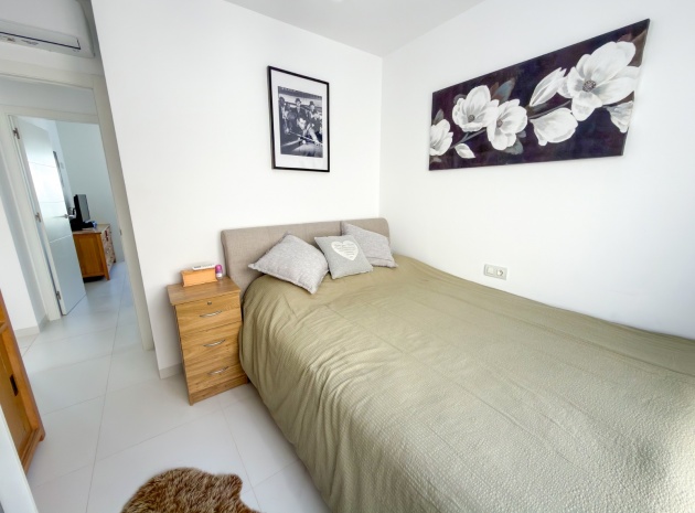 Wiederverkauf - Wohnung - San Miguel de Salinas