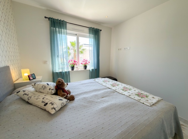 Revente - Appartement - Torrevieja - Aguas Nuevas