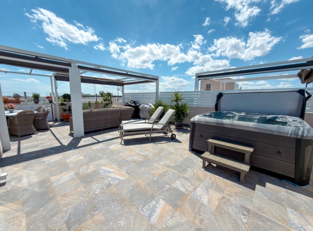Revente - Appartement - Torrevieja - Aguas Nuevas