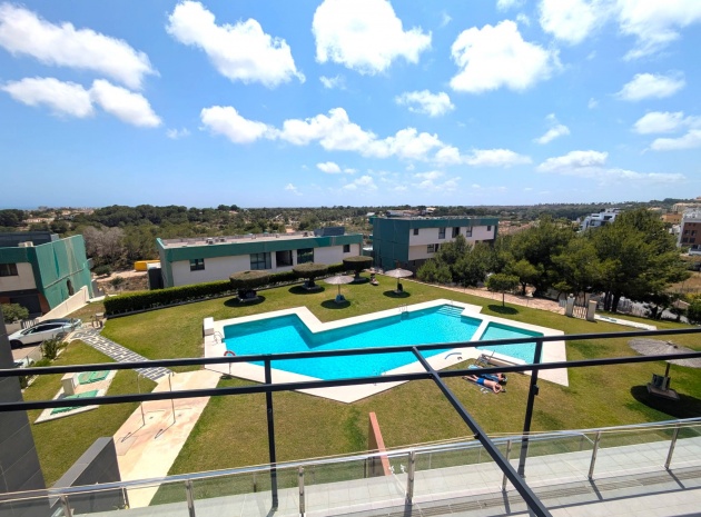 Resale - Apartment - Villamartin - La Fuente