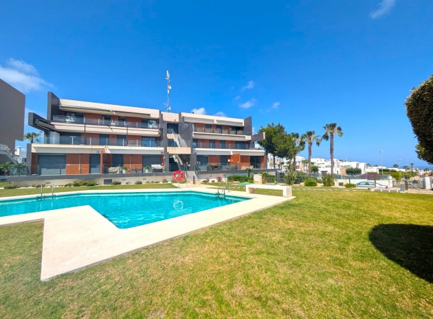 Resale - Apartment - Villamartin - La Fuente