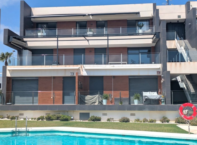 Resale - Apartment - Villamartin - La Fuente