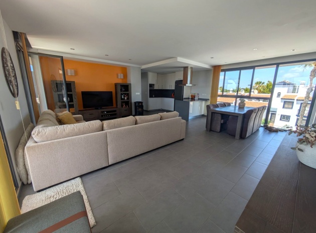 Resale - Apartment - Villamartin - La Fuente