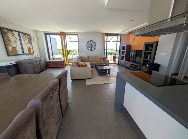 Resale - Apartment - Villamartin - La Fuente