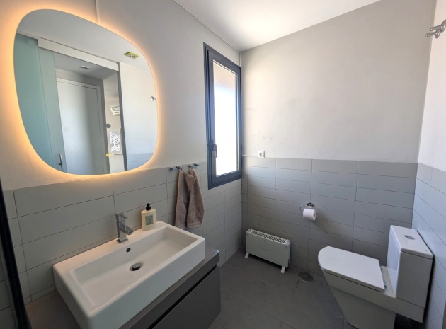 Resale - Apartment - Villamartin - La Fuente