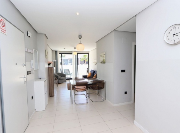 Resale - Apartment - Villamartin - Costa Blanca South