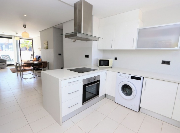Resale - Apartment - Villamartin - Costa Blanca South