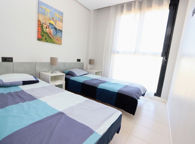 Resale - Apartment - Villamartin - Costa Blanca South