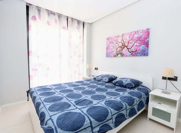 Resale - Apartment - Villamartin - Costa Blanca South