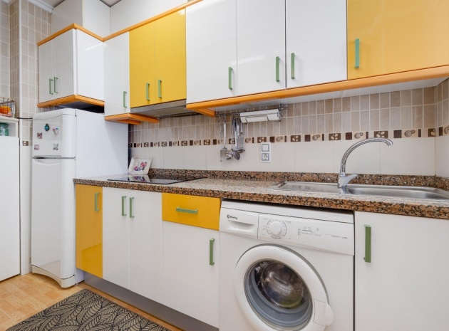 Wiederverkauf - Wohnung - Torrevieja - Torrevieja Centro