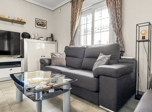 Resale - Villa - Orihuela - Los Dolses