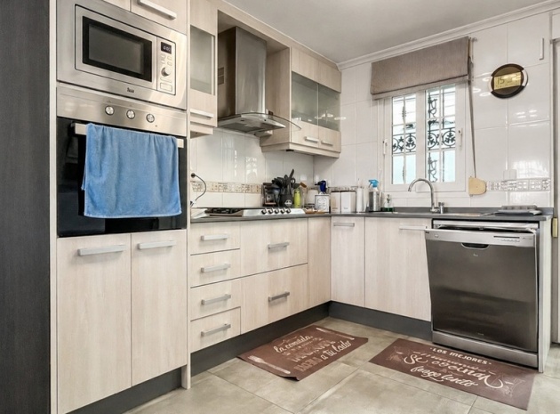 Resale - Villa - Orihuela - Los Dolses