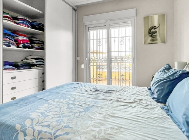 Resale - Villa - Orihuela - Los Dolses