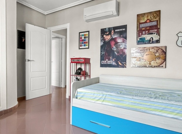 Resale - Villa - Orihuela - Los Dolses