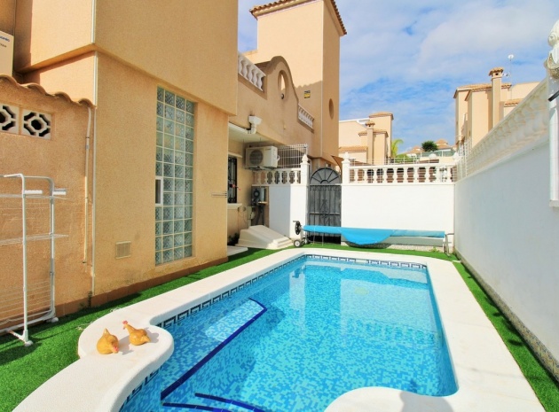 Resale - Townhouse - Orihuela - Villamartin