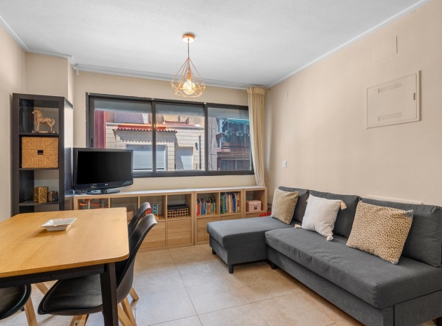 Resale - Apartment - Alicante - Alicante Centro