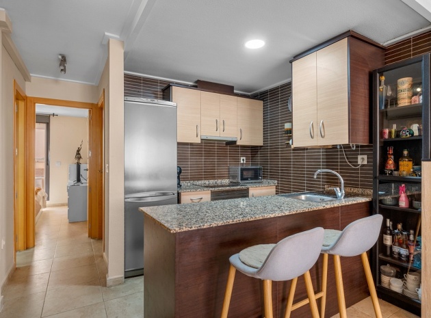 Resale - Apartment - Alicante - Alicante Centro