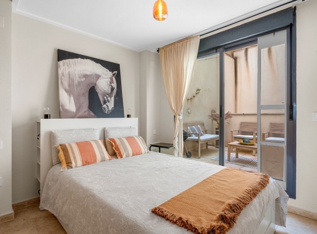 Resale - Apartment - Alicante - Alicante Centro