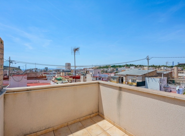 Resale - Apartment - Alicante - Alicante Centro