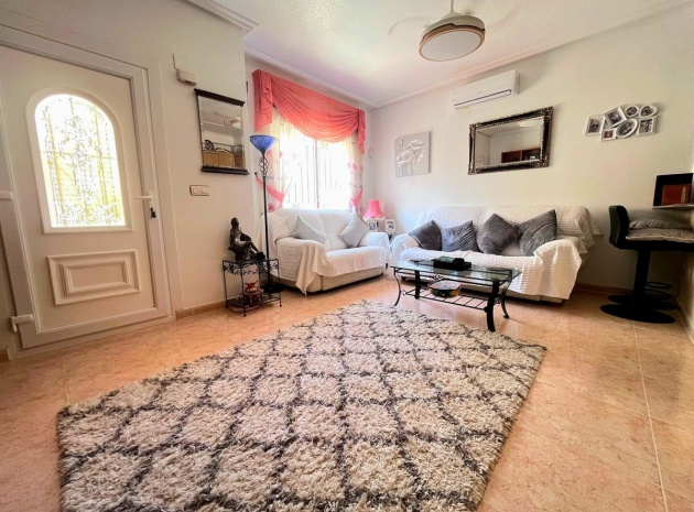 Resale - Townhouse - Villamartin - Costa Blanca South