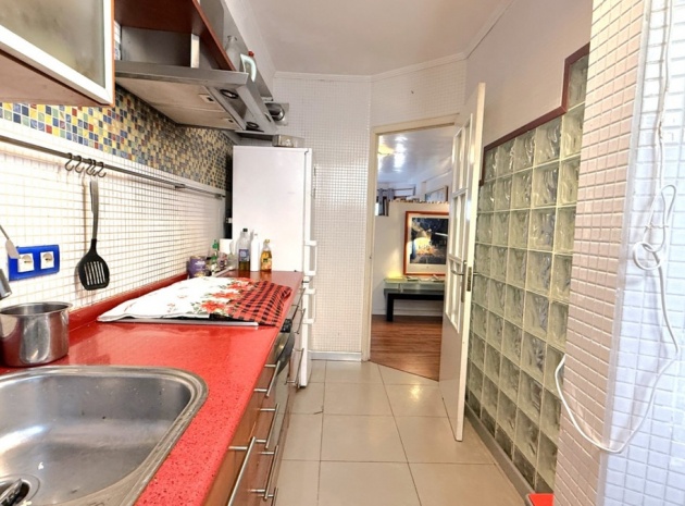 Återförsäljning - Lägenhet - Torrevieja - Torrevieja Centro