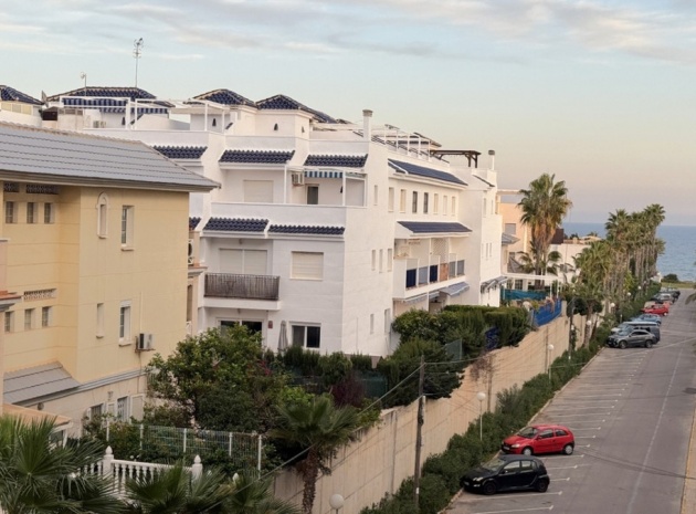 Återförsäljning - Lägenhet - Torrevieja - Torrevieja Centro