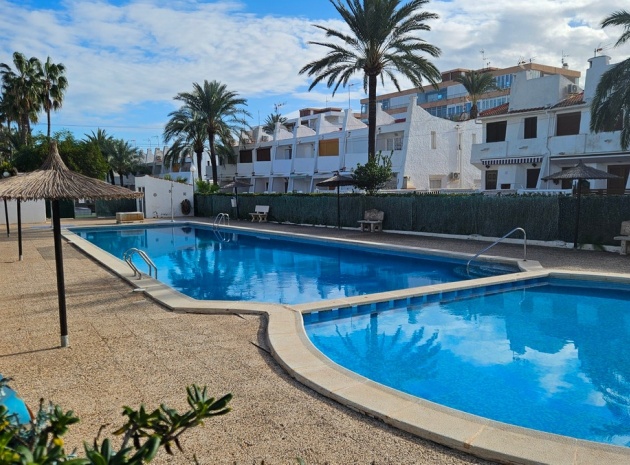 Återförsäljning - Lägenhet - Torrevieja - Torrevieja Centro