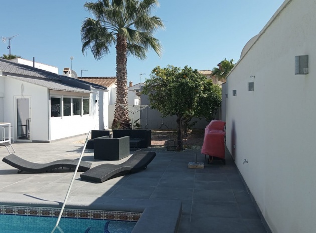 Wederverkoop - Villa - Orihuela - Cabo Roig