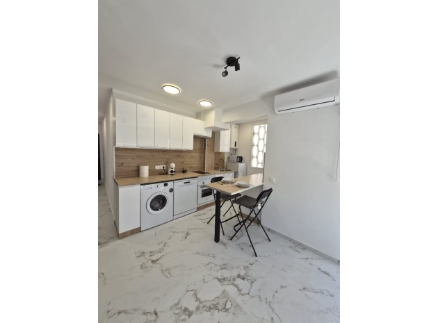Revente - Appartement - Torrevieja - Beachside Torrevieja