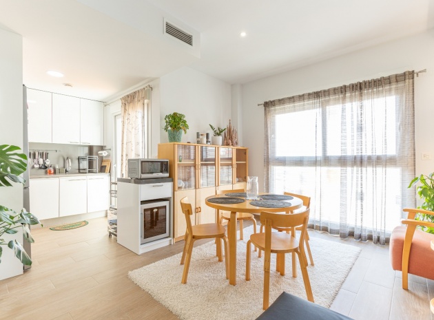 Resale - Apartment - Torrevieja - Nueva Torrevieja