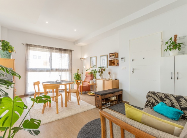 Resale - Apartment - Torrevieja - Nueva Torrevieja