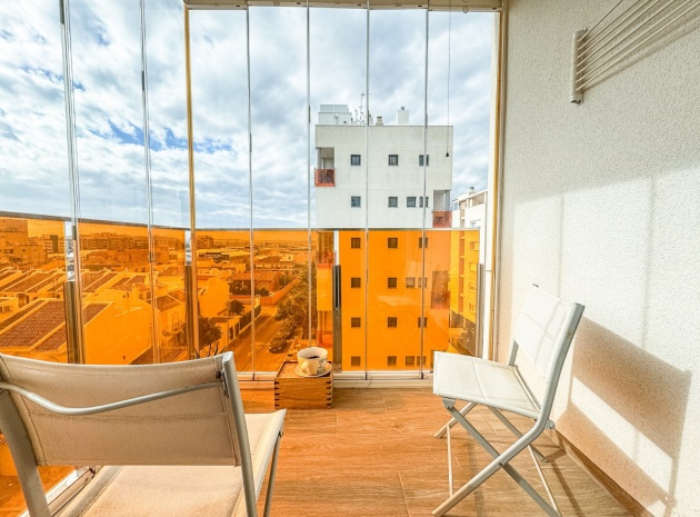 Resale - Apartment - Torrevieja - Nueva Torrevieja