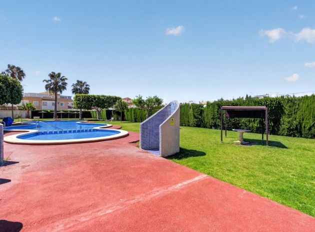 Återförsäljning - Lägenhet - Torrevieja - altos del limonar